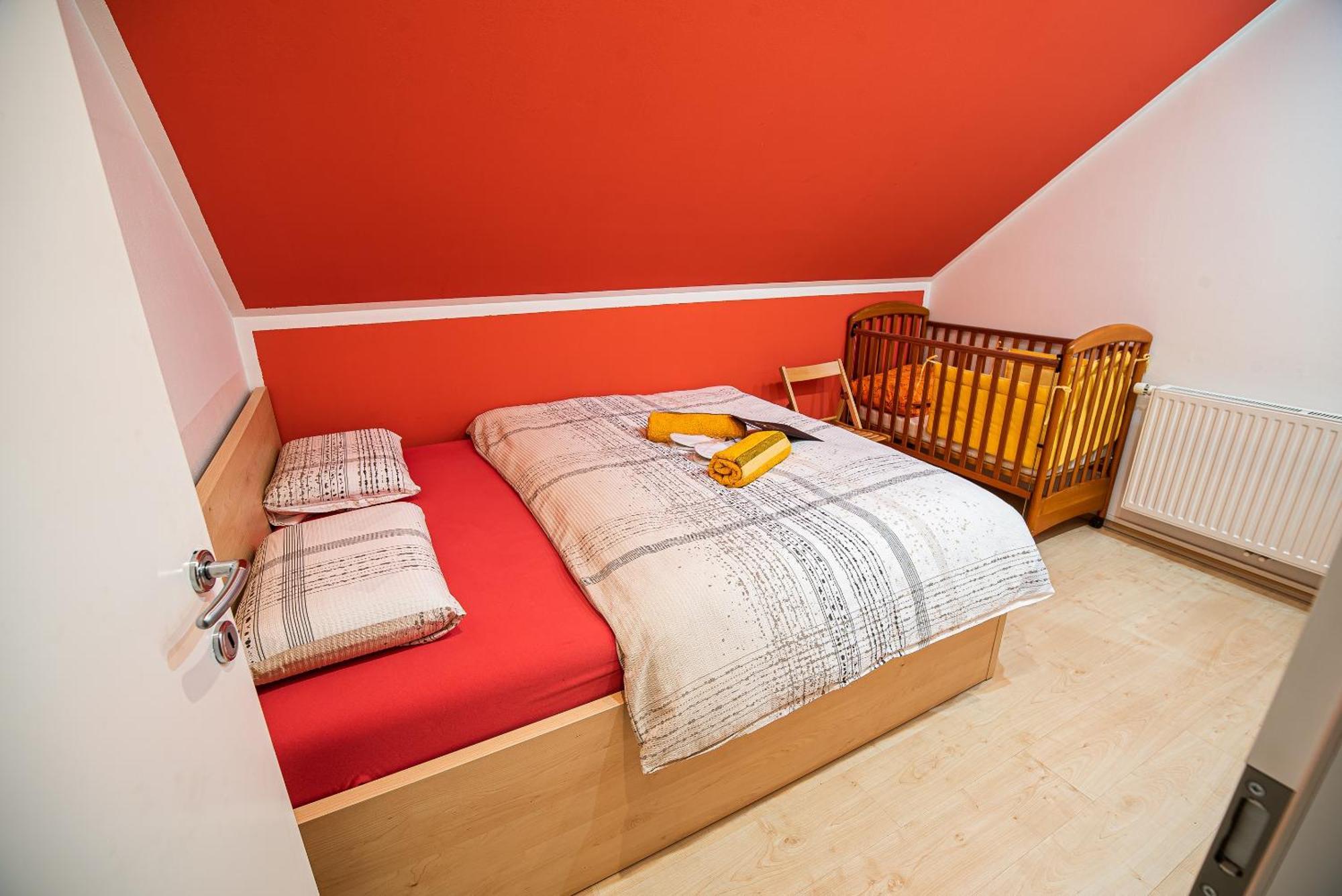 Lux Living Apartments Budic Near Terme Catez Brežice 객실 사진